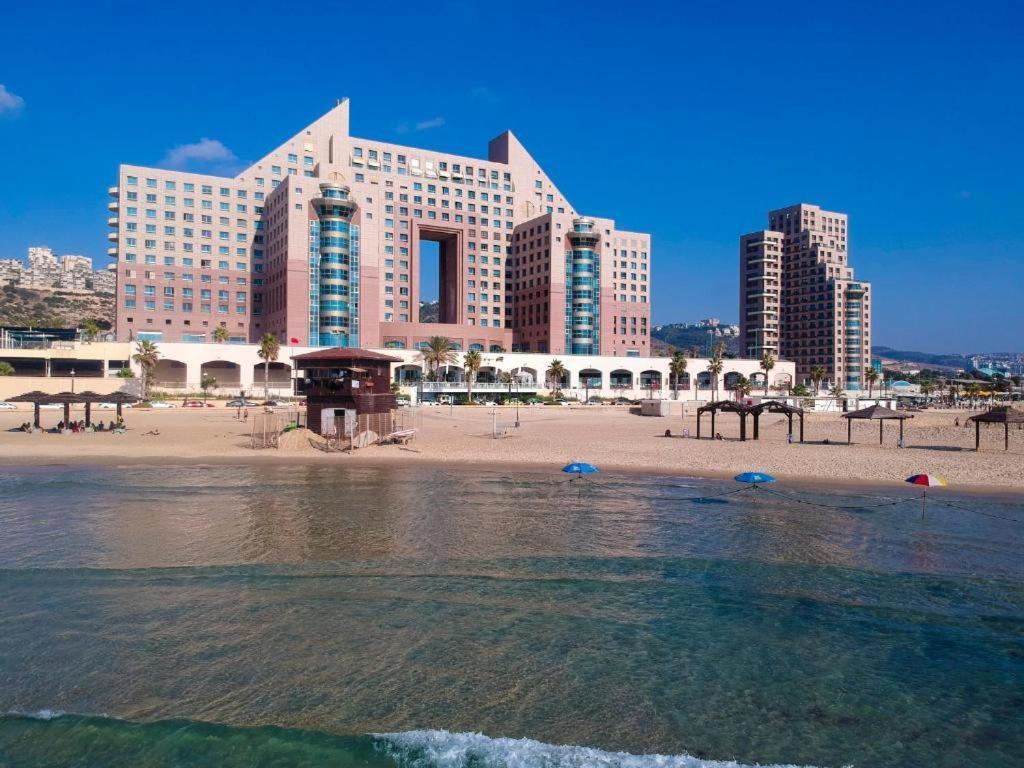 Rooms On The Sea Haifa Exteriör bild